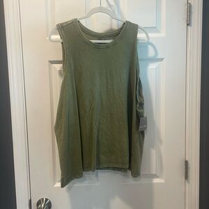 Falls Creek NWT Tank Top Distressed Green